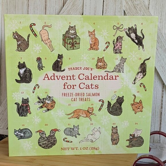 New Trader Joe's 2025 Advent Calendar for Cats 🐾 - Picture 1 of 2